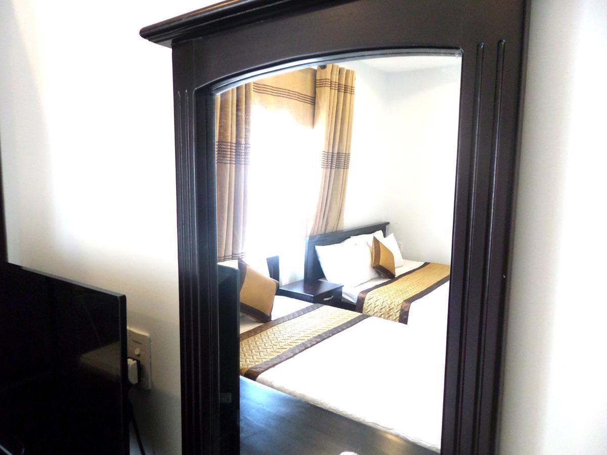Crown Hotel Da Nang Esterno foto